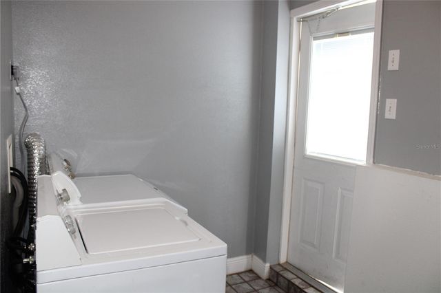 7987 63RD STREET N, Pinellas Park, FL 33781