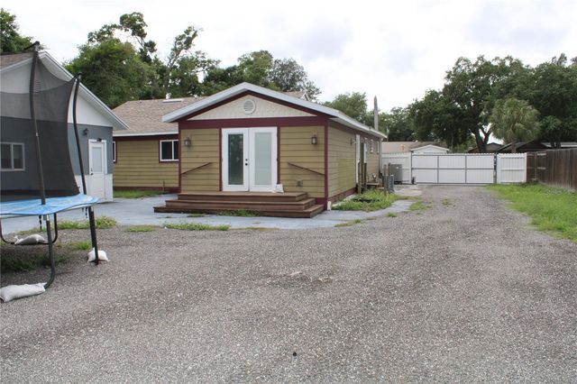 7987 63RD STREET N, Pinellas Park, FL 33781