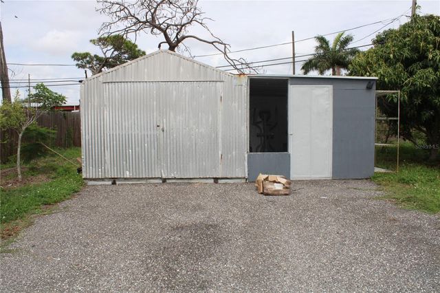 7987 63RD STREET N, Pinellas Park, FL 33781