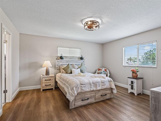 17587 SE 106TH AVENUE, Summerfield, FL 34491