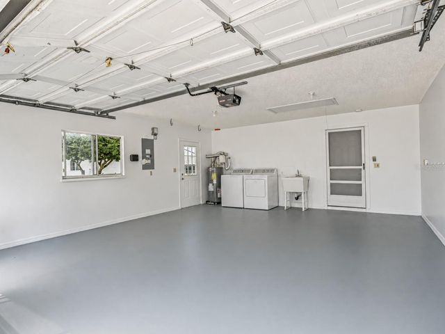 17587 SE 106TH AVENUE, Summerfield, FL 34491