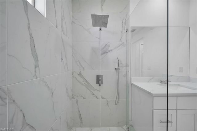 2805 26th ST SW, Lehigh Acres, FL 33976