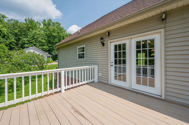 2789 Highway 12, N, Chapmansboro, TN 37035