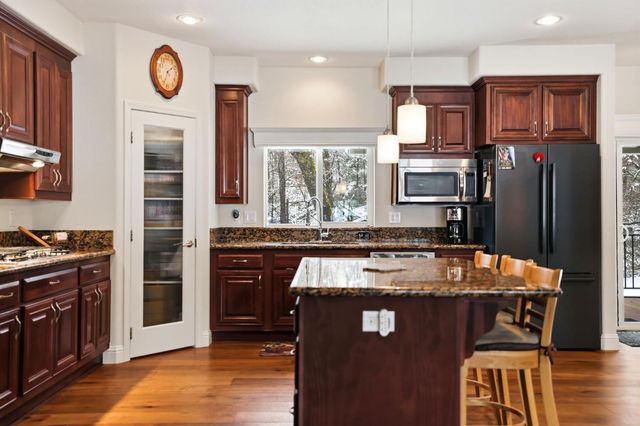 14706 Dog Bar Rd, Grass Valley, CA 95949