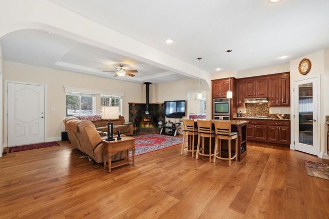 14706 Dog Bar Rd, Grass Valley, CA 95949