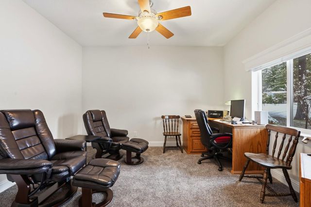 14706 Dog Bar Rd, Grass Valley, CA 95949