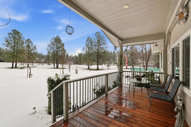 14706 Dog Bar Rd, Grass Valley, CA 95949