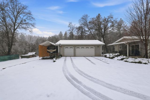 14706 Dog Bar Rd, Grass Valley, CA 95949