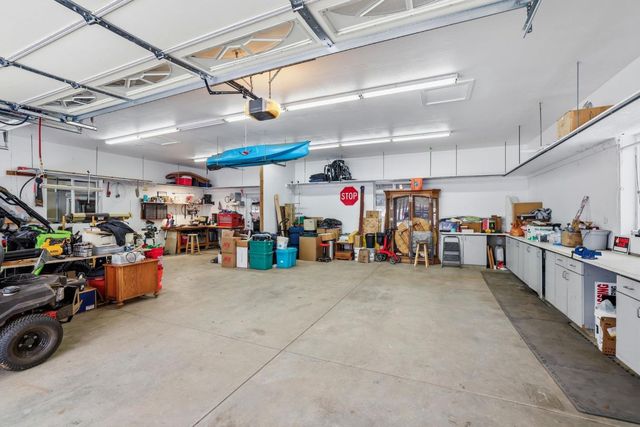 14706 Dog Bar Rd, Grass Valley, CA 95949