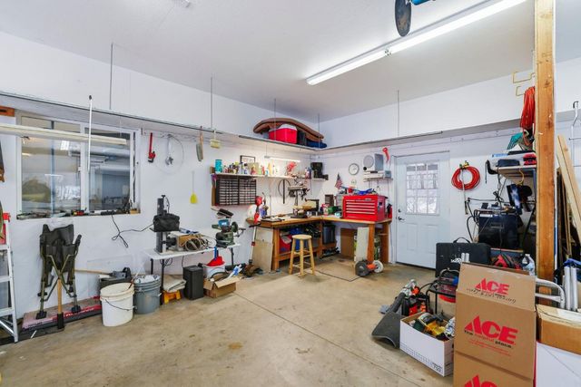 14706 Dog Bar Rd, Grass Valley, CA 95949