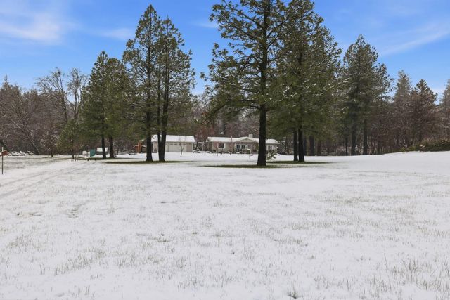 14706 Dog Bar Rd, Grass Valley, CA 95949