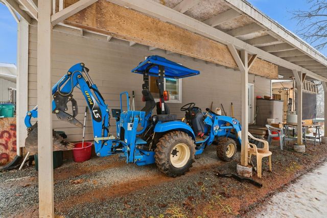 14706 Dog Bar Rd, Grass Valley, CA 95949