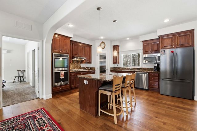 14706 Dog Bar Rd, Grass Valley, CA 95949