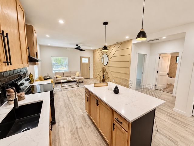 5231 Beeman Avenue, Dallas, TX 75223