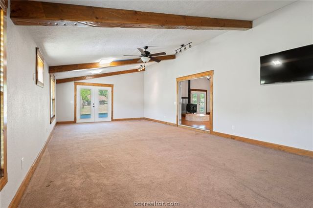 2205 County Road 122 County Road, Caldwell, TX 77836
