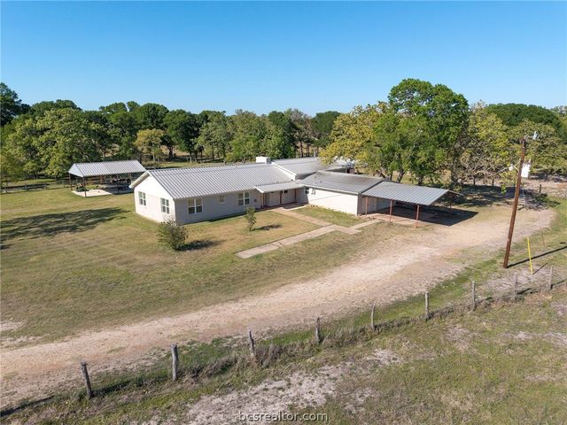 2205 County Road 122 County Road, Caldwell, TX 77836