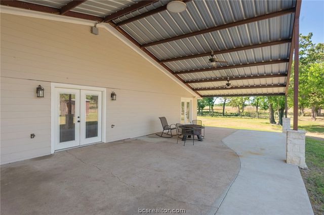 2205 County Road 122 County Road, Caldwell, TX 77836