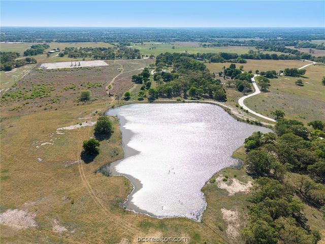 2205 County Road 122 County Road, Caldwell, TX 77836