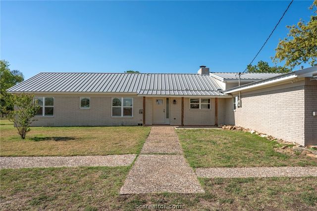 2205 County Road 122 County Road, Caldwell, TX 77836