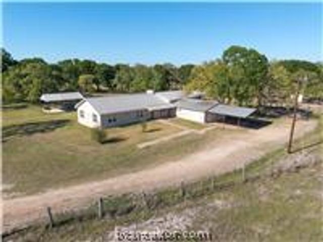 2205 County Road 122 County Road, Caldwell, TX 77836