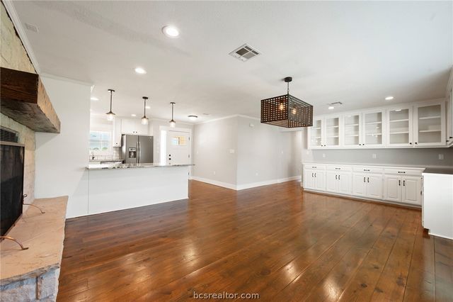 2205 County Road 122 County Road, Caldwell, TX 77836