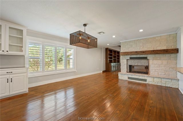 2205 County Road 122 County Road, Caldwell, TX 77836