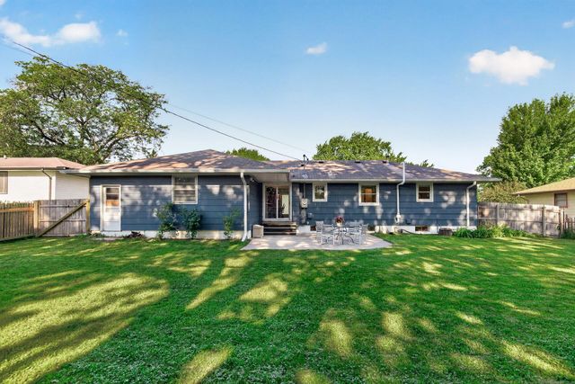 5948 Cavell Avenue N, New Hope, MN 55428
