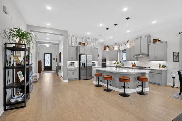 107 Spider Lily Court, Montgomery, TX 77316