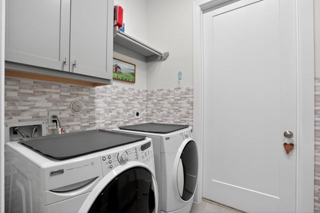 107 Spider Lily Court, Montgomery, TX 77316