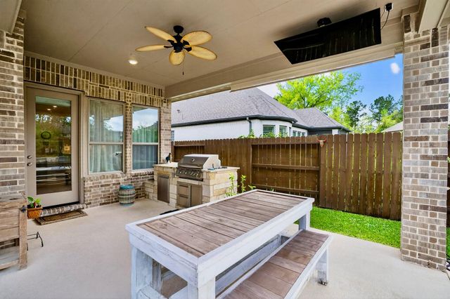 107 Spider Lily Court, Montgomery, TX 77316