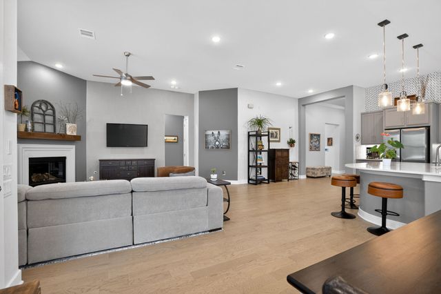 107 Spider Lily Court, Montgomery, TX 77316