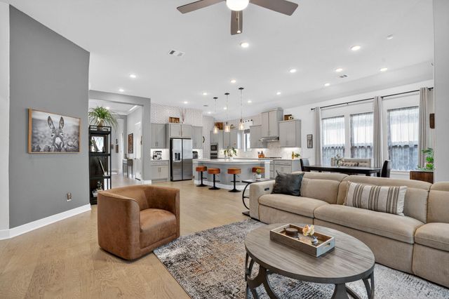 107 Spider Lily Court, Montgomery, TX 77316