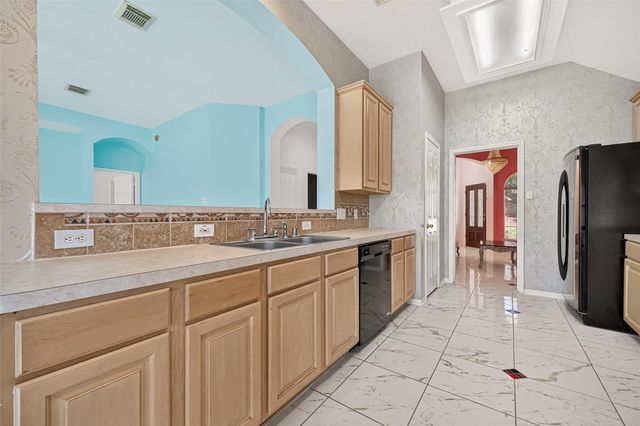 12338 Ashford Hollow Drive, Sugar Land, TX 77478