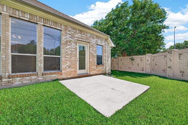 12338 Ashford Hollow Drive, Sugar Land, TX 77478