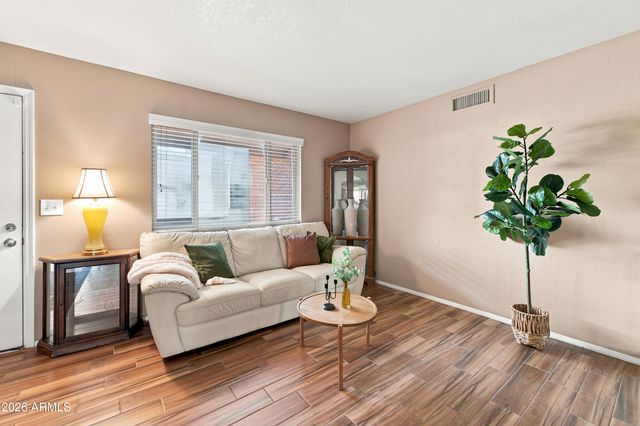 30 E PALO VERDE Street, Gilbert, AZ 85296