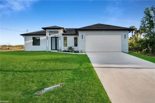 2106 W 18th ST, Lehigh Acres, FL 33972