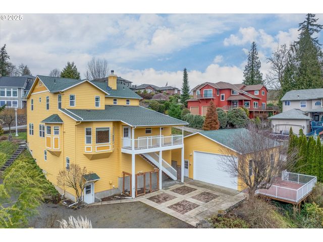 1045 TAYLOR Rd, Kalama, WA 98625