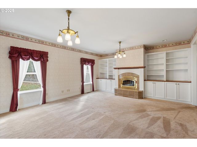 1045 TAYLOR Rd, Kalama, WA 98625