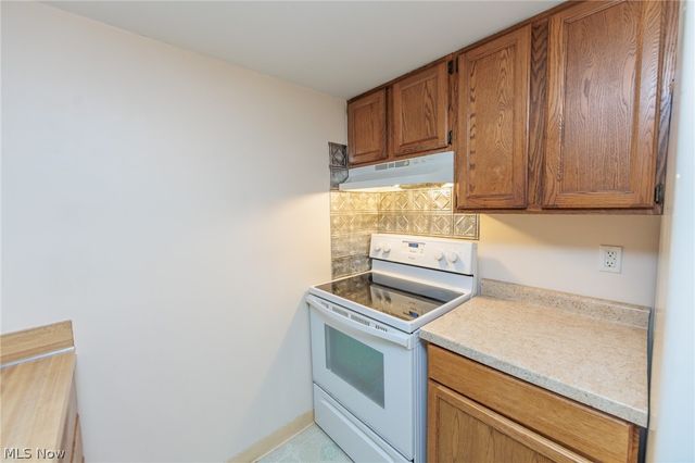 3265 Mayfield Road 29, Cleveland Heights, OH 44118