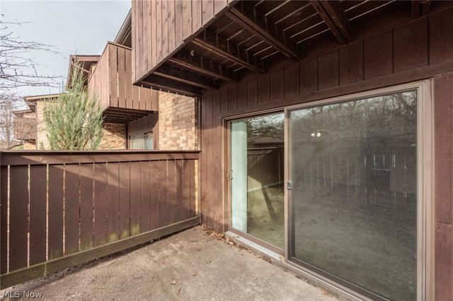 3265 Mayfield Road 29, Cleveland Heights, OH 44118