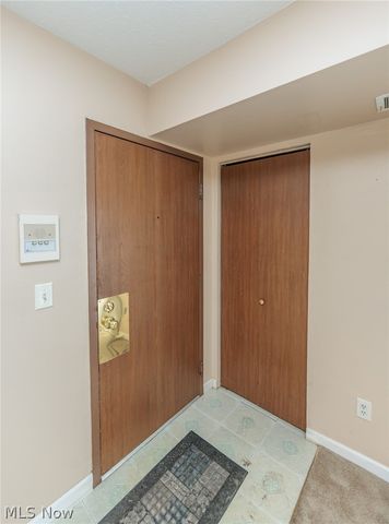 3265 Mayfield Road 29, Cleveland Heights, OH 44118