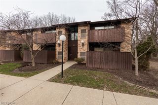 3265 Mayfield Road 29, Cleveland Heights, OH 44118