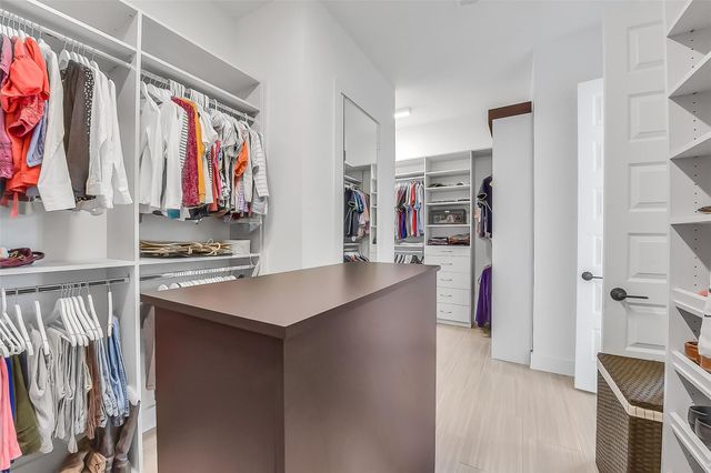 10410 Fountain Shore Drive, Missouri City, TX 77459