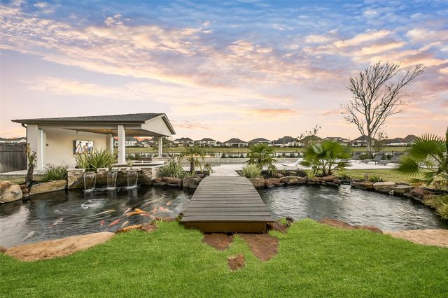 10410 Fountain Shore Drive, Missouri City, TX 77459