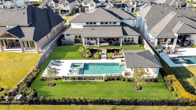 10410 Fountain Shore Drive, Missouri City, TX 77459