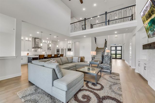 10410 Fountain Shore Drive, Missouri City, TX 77459