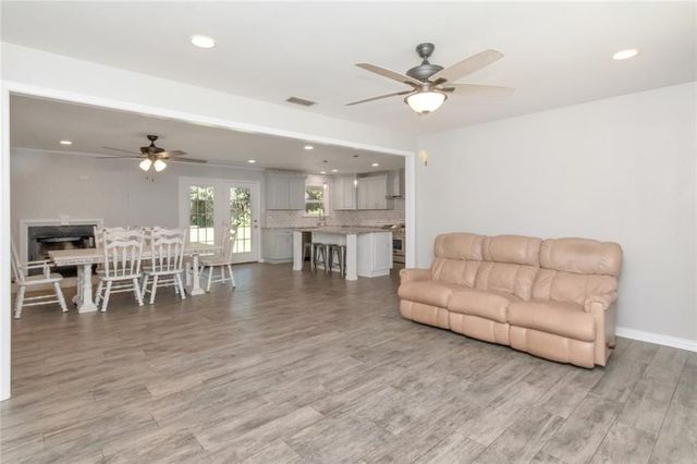 13120 Border Drive, Grand Bay, AL 36541