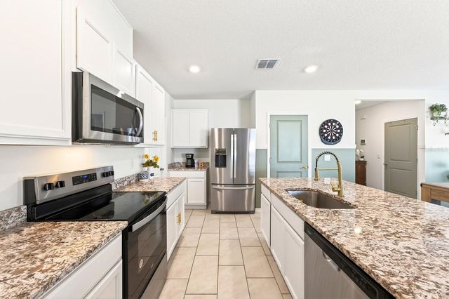 182 AMBERWOOD WAY, Umatilla, FL 32784