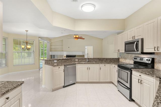 20403 QUINLAN STREET, Orlando, FL 32833