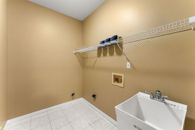 20403 QUINLAN STREET, Orlando, FL 32833